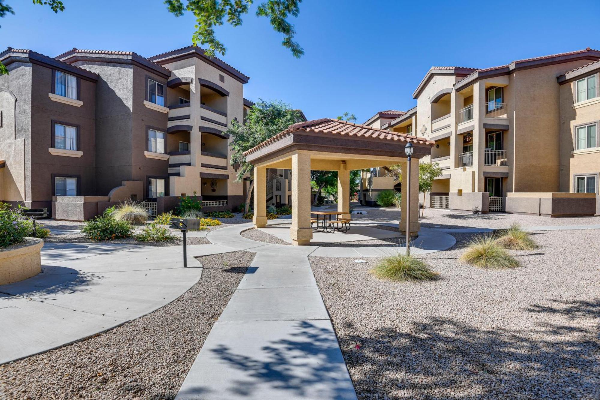 Mesa Condo With Private Patio And Grill Pool Access! Extérieur photo